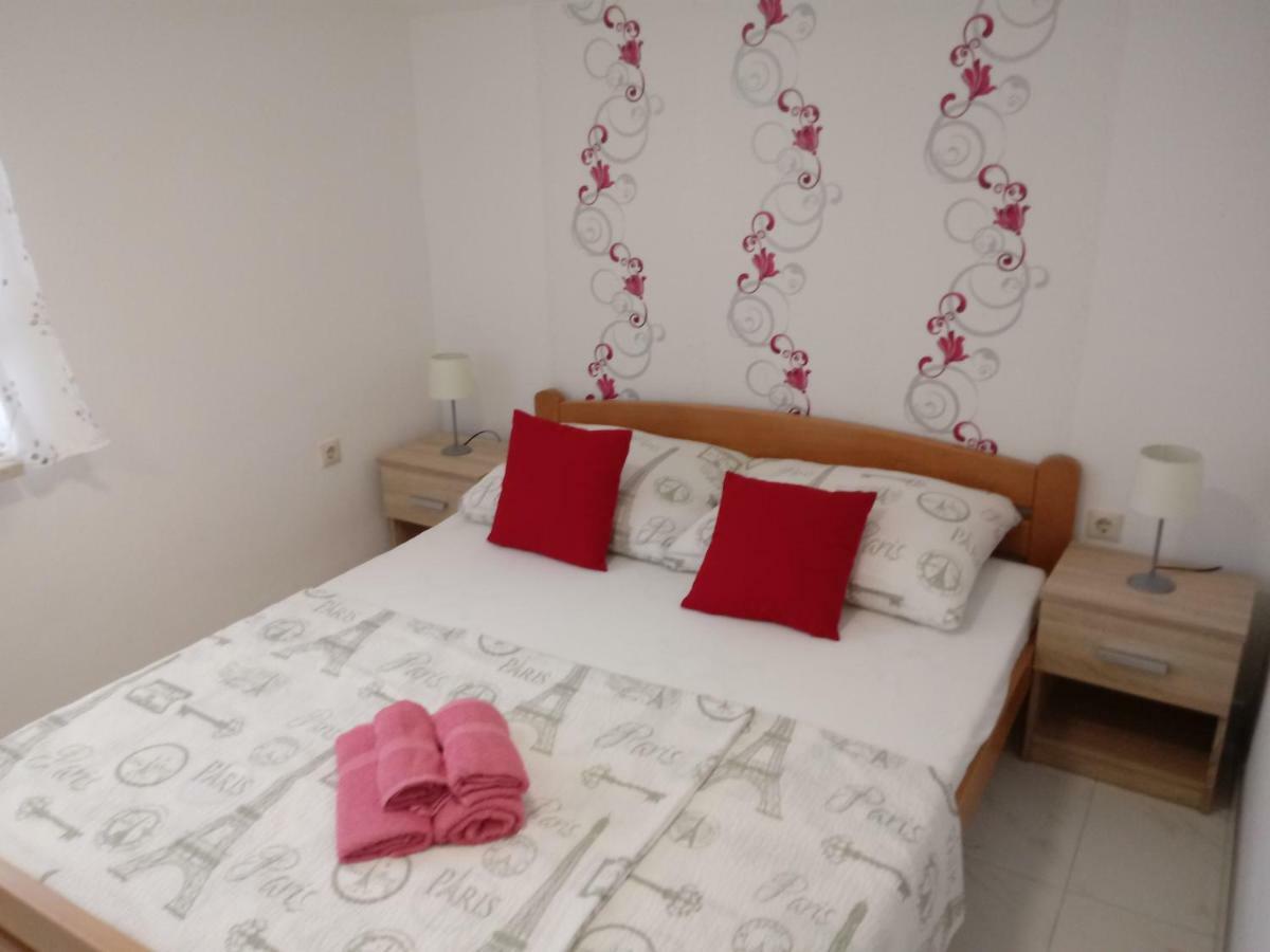 Apartmani Fran 维尔 外观 照片